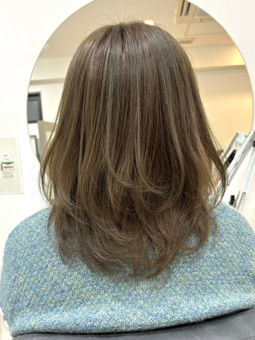 セミロング カット ヘアカラー 透明感カラー/ レイヤー/のりとみのヘアスタイル