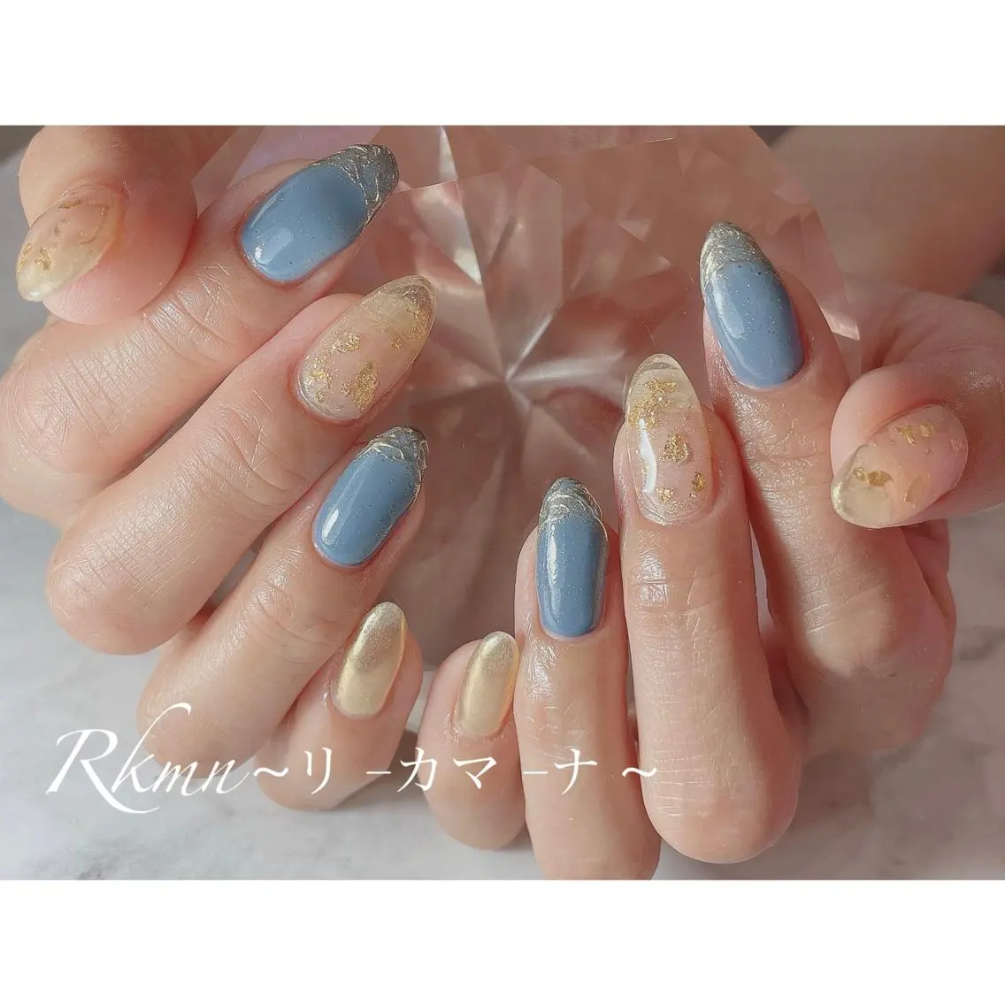 ネイル アートネイル ブルー ミラーネイル 春ネイル ハンドネイル フットネイル ハンドケア Rkmn ~リ-カマ-ナ~のネイルデザイン