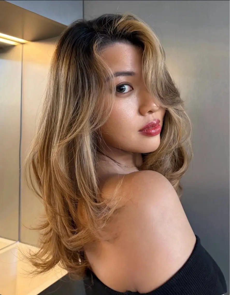 ロング レイヤーカット トリートメント ヘアカラー Kotomi 🇺🇸💋のヘアスタイル