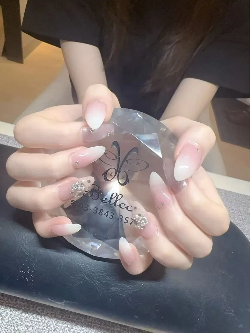 ネイル 持ち込み ネイルサロン ベラッコのネイルデザイン