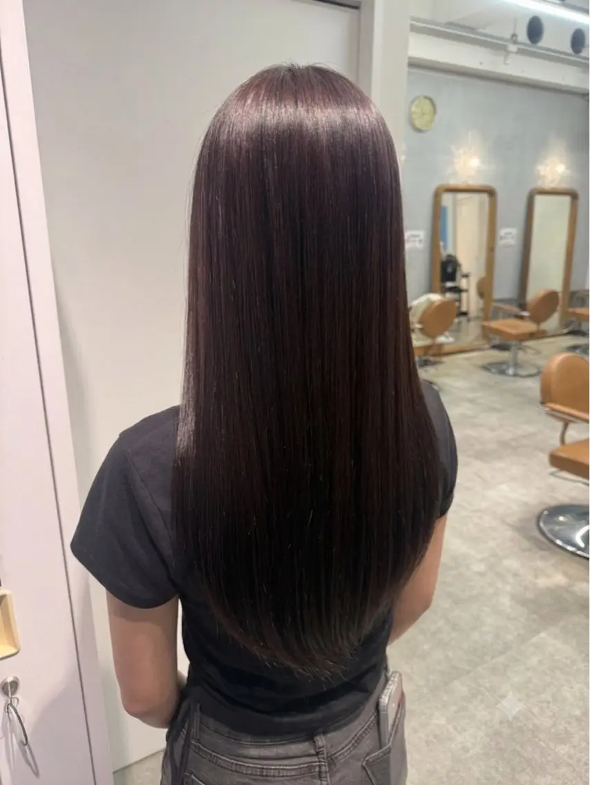 ロング 福本 萌のヘアスタイル