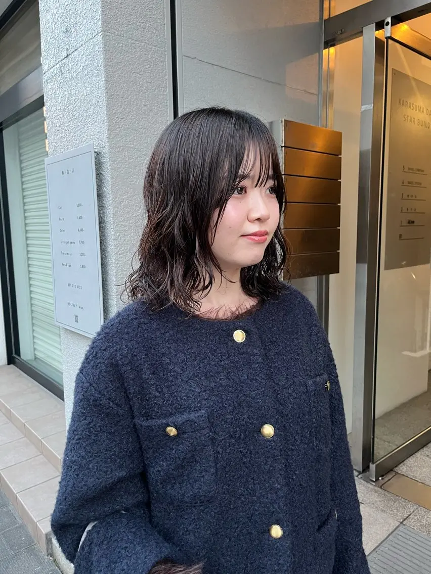 パーマ e.n.u 烏丸山﨑 菜々実のヘアスタイル