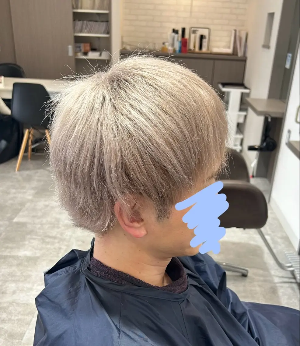 ショート カラー ヘアカラー 大西 葵のヘアスタイル