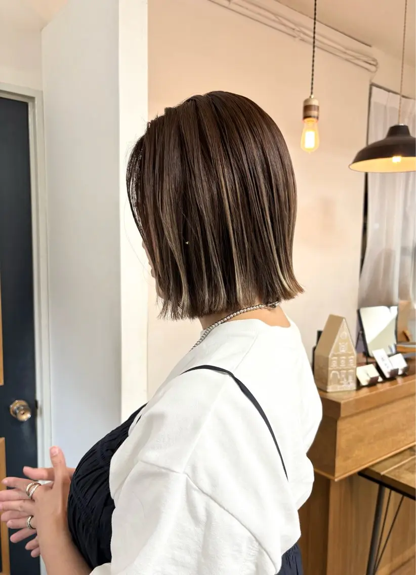 ミディアム カラー ボブ カット ヘアカラー トリートメント takada kohのヘアスタイル