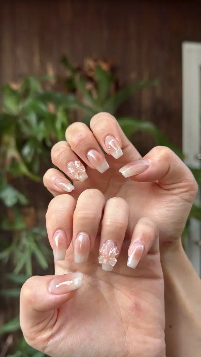 ネイル フラッシュネイル フラッシュマグ フットネイル フレンチネイル 韓国ネイル ハンドネイル SAKU nail 作島茜のネイルデザイン