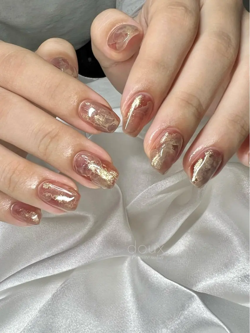 ネイル 韓国ネイル ミラーネイル ニュアンスネイル ワンホンネイル doux. nailのネイルデザイン