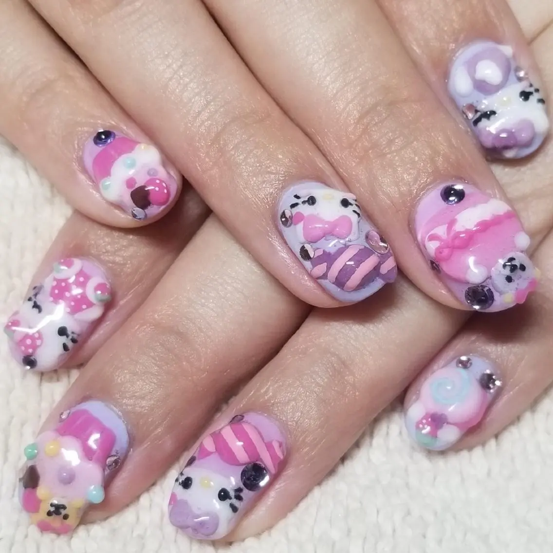 ネイル パステルネイル パープル ハンドネイル よしだ ひろきのネイルデザイン
