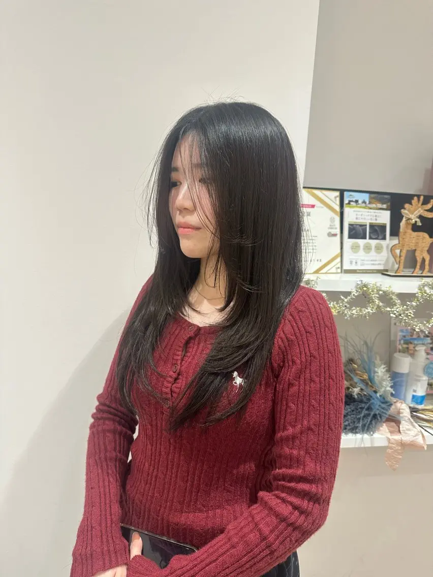 ロング ロジェブルー 川合【和泉中央】のヘアスタイル
