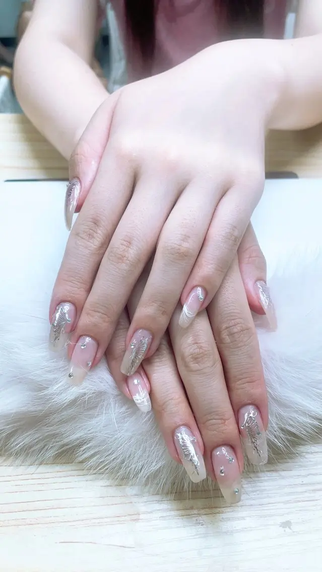 ネイル キラキラ🌸🌸🌸 nail ⭐️✨のネイルデザイン