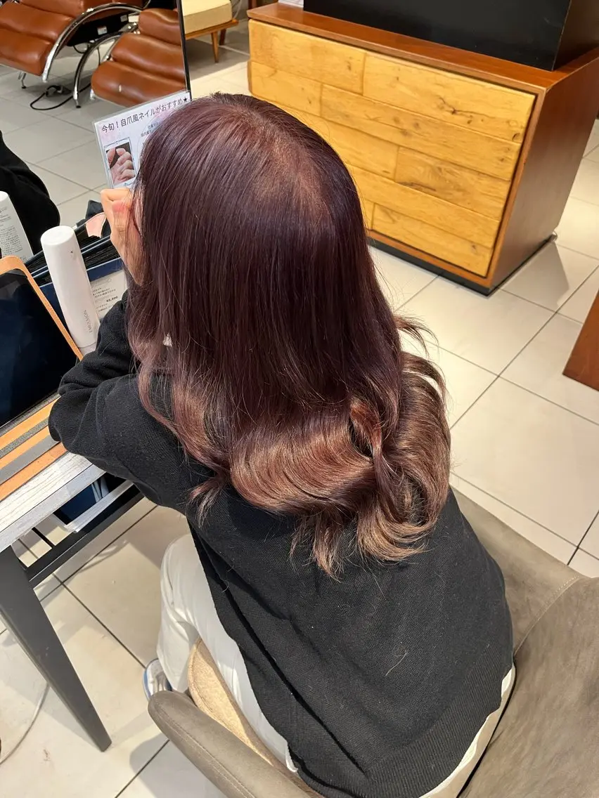 ミディアム ピンクブラウン ヘアカラー Arisa 𖤐 ̖́-のヘアスタイル