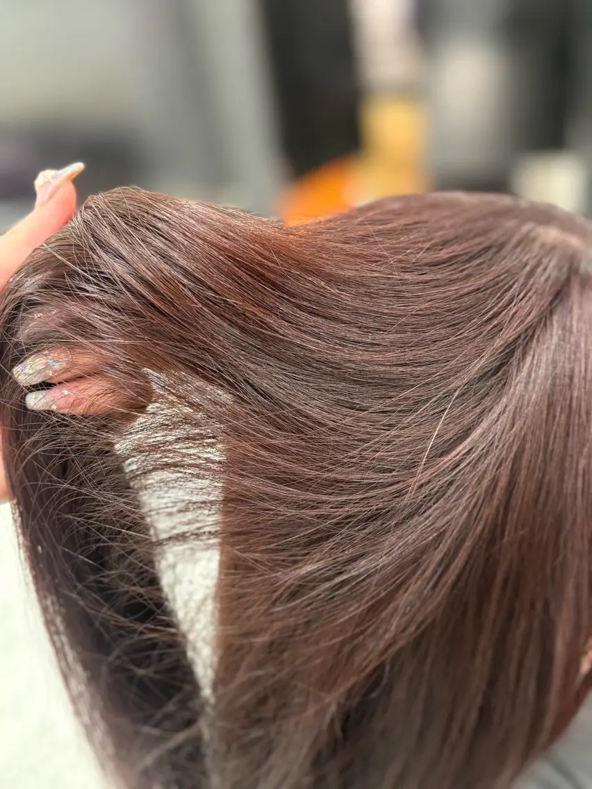 ロング ヘアカラー トリートメント ヘアセット 赤髪/ワインレッド/ 韓国系 まなかのヘアスタイル