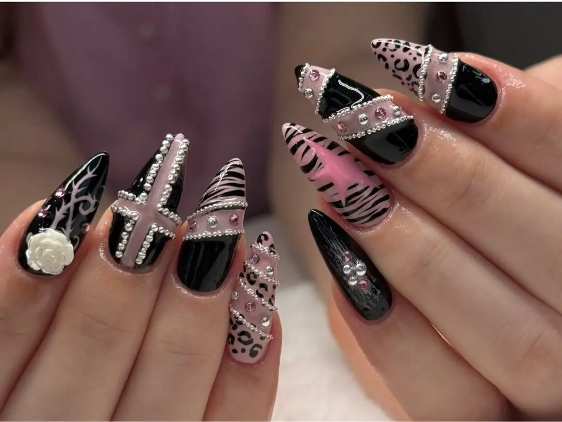 ネイル Mi nailsのネイルデザイン