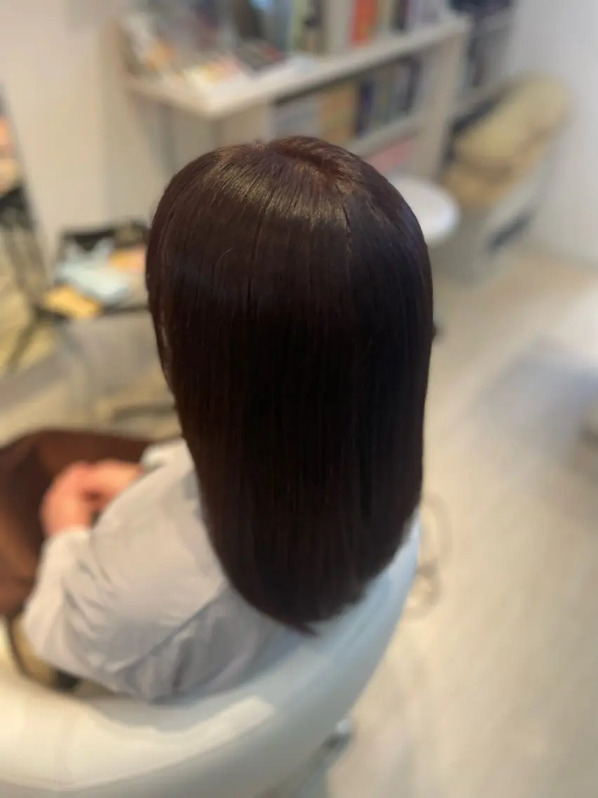 セミロング ヘアカラー lachiq R+ カイトのヘアスタイル