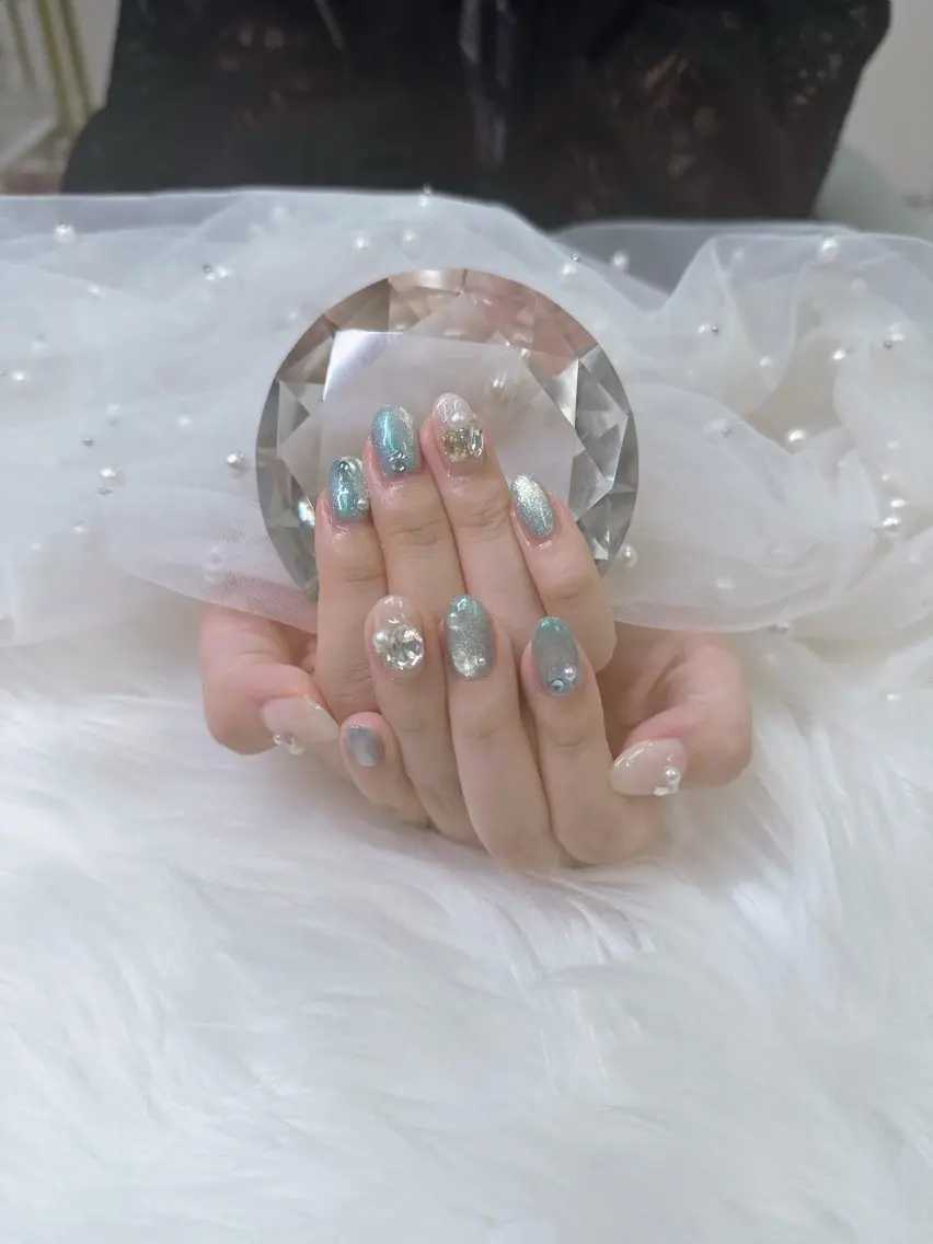 ネイル 長さ出し ジェルネイル パラジェル Queeens nailのネイルデザイン