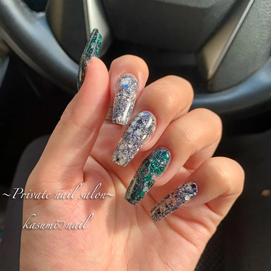 ネイル アートネイル ラメ(グリッター) マグネットネイル ミラーネイル 持ち込み KASUMI♡ Nailのネイルデザイン