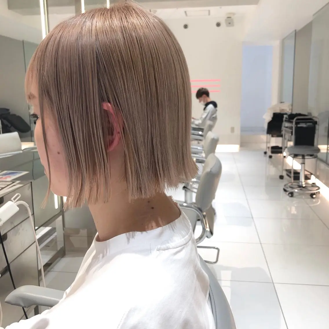 ショート カラー レイズ 立川のヘアスタイル