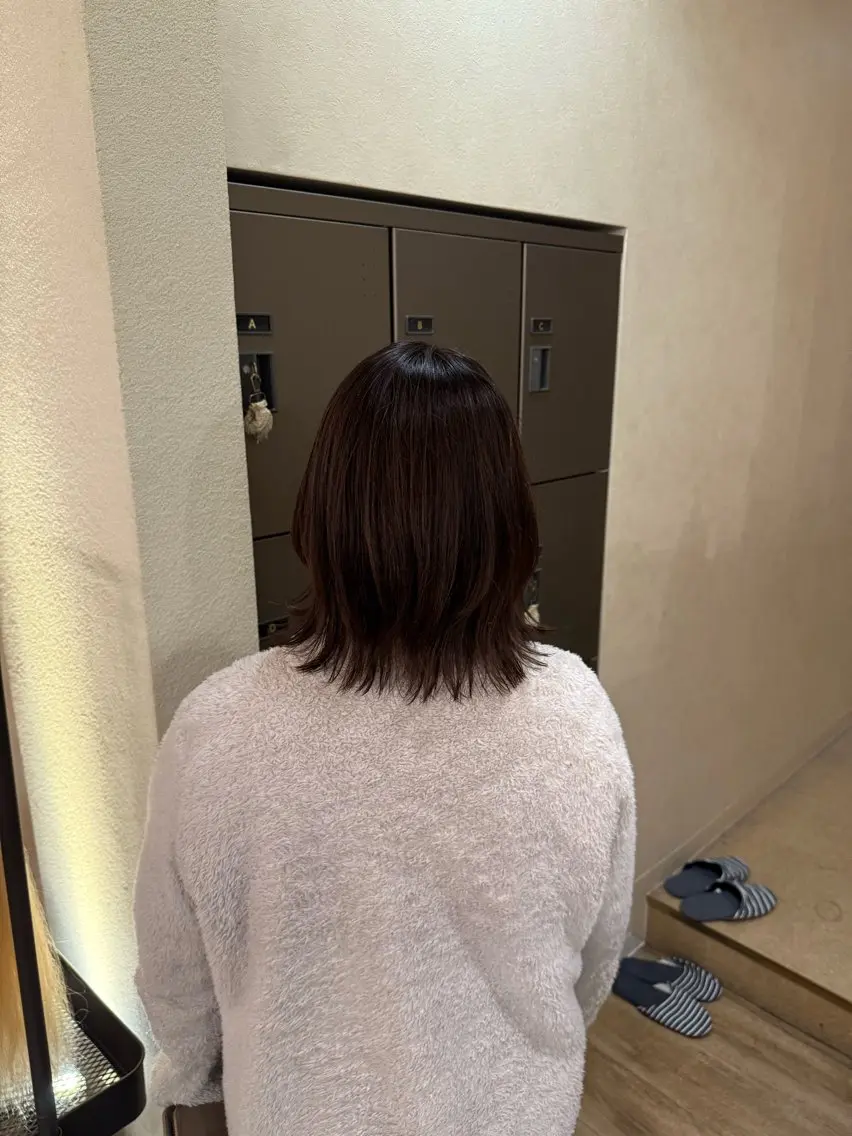 ミディアム MAHAE 廣瀬のヘアスタイル