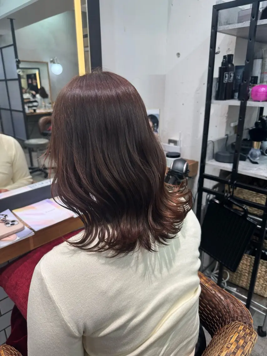 ミディアム red neo あいりのマツエク・マツパデザイン
