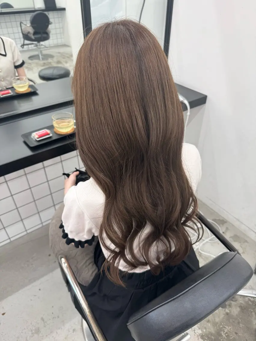ロング カラー ブリーチ ブラウンカラー ブリーチなしカラー シアーブラウン ヘアカラー 🩵しの🩵 JILLSTUDIOのヘアスタイル