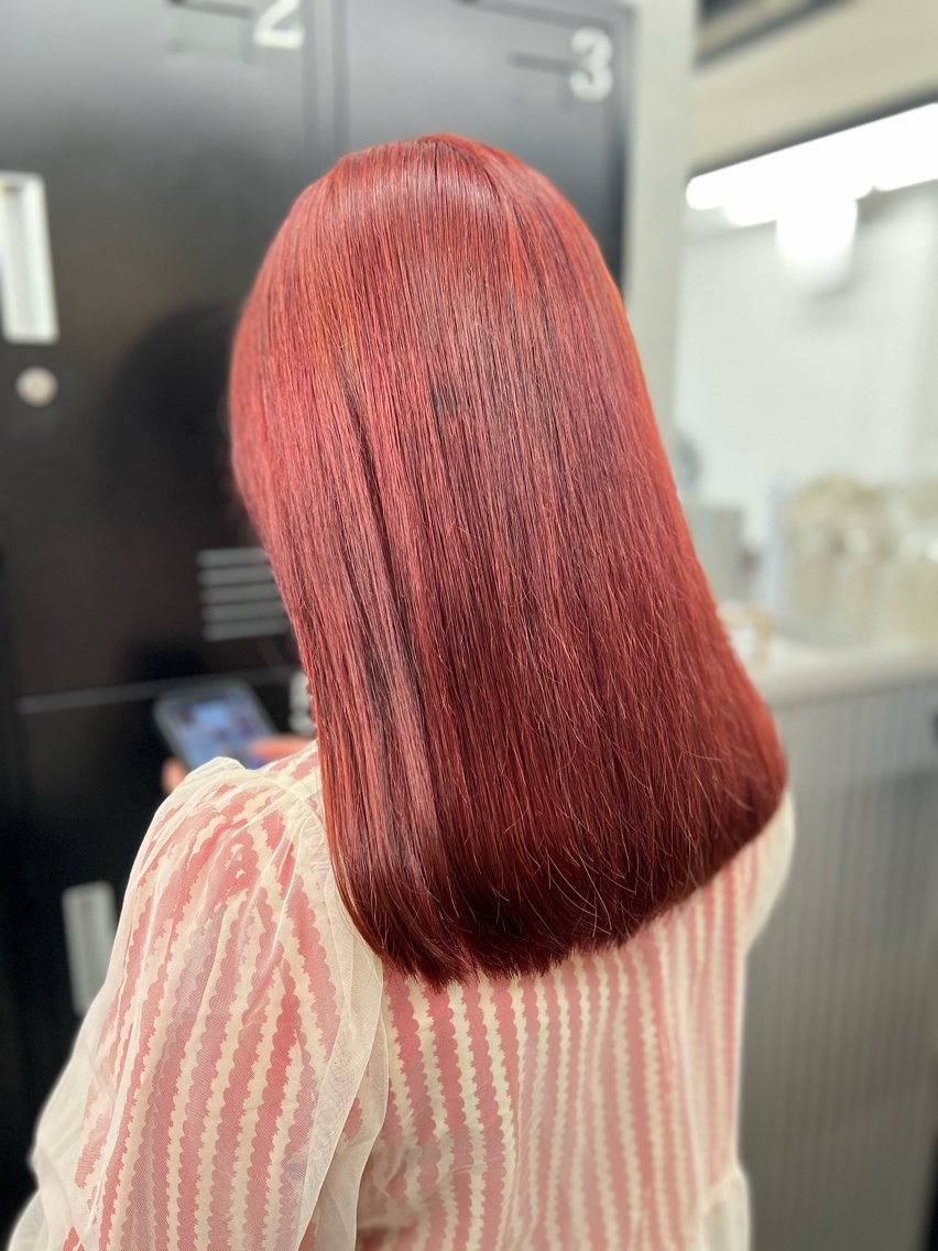 セミロング カラー ブリーチ 透明感カラー オレンジ ピンクカラー レッドカラー カット ヘアカラー 透明感カラー特化🫧 🦋栗原🦋のヘアスタイル