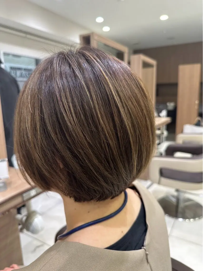 ショート カラー ハイライトカラー ハイライト カット 縮毛矯正 ash平井店/永木 空✂️のヘアスタイル