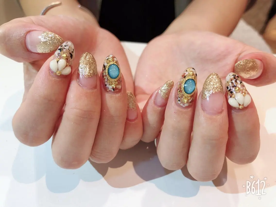 ネイル noix nail &eyeのネイルデザイン