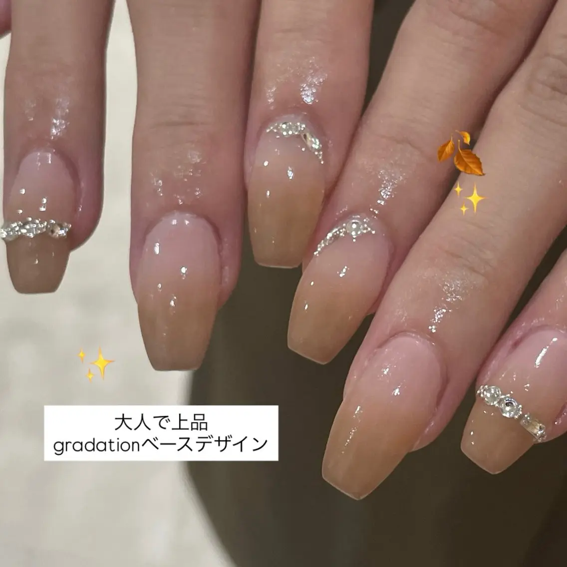 ネイル アートネイル グラデーション ストーンネイル ハンドネイル you (ユウ)のネイルデザイン