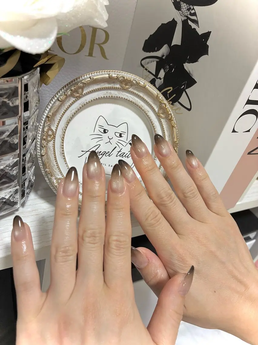ネイル ハンドネイル Angel tailのネイルデザイン