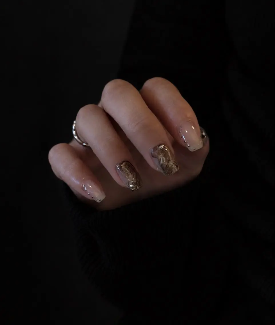 ネイル Vernis/ ネイルサロン古河のネイルデザイン