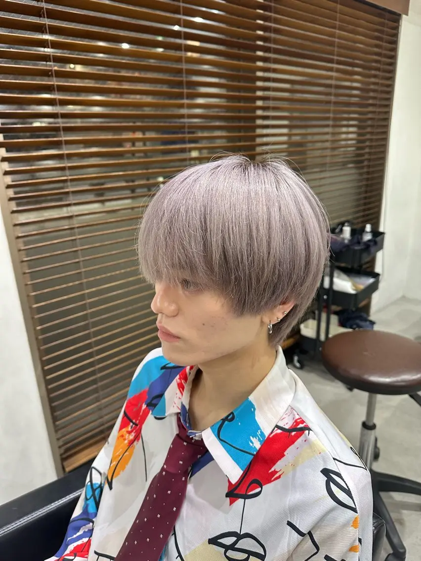 カラー 🐬脱白髪染めカラー 清水大世🐬のヘアスタイル