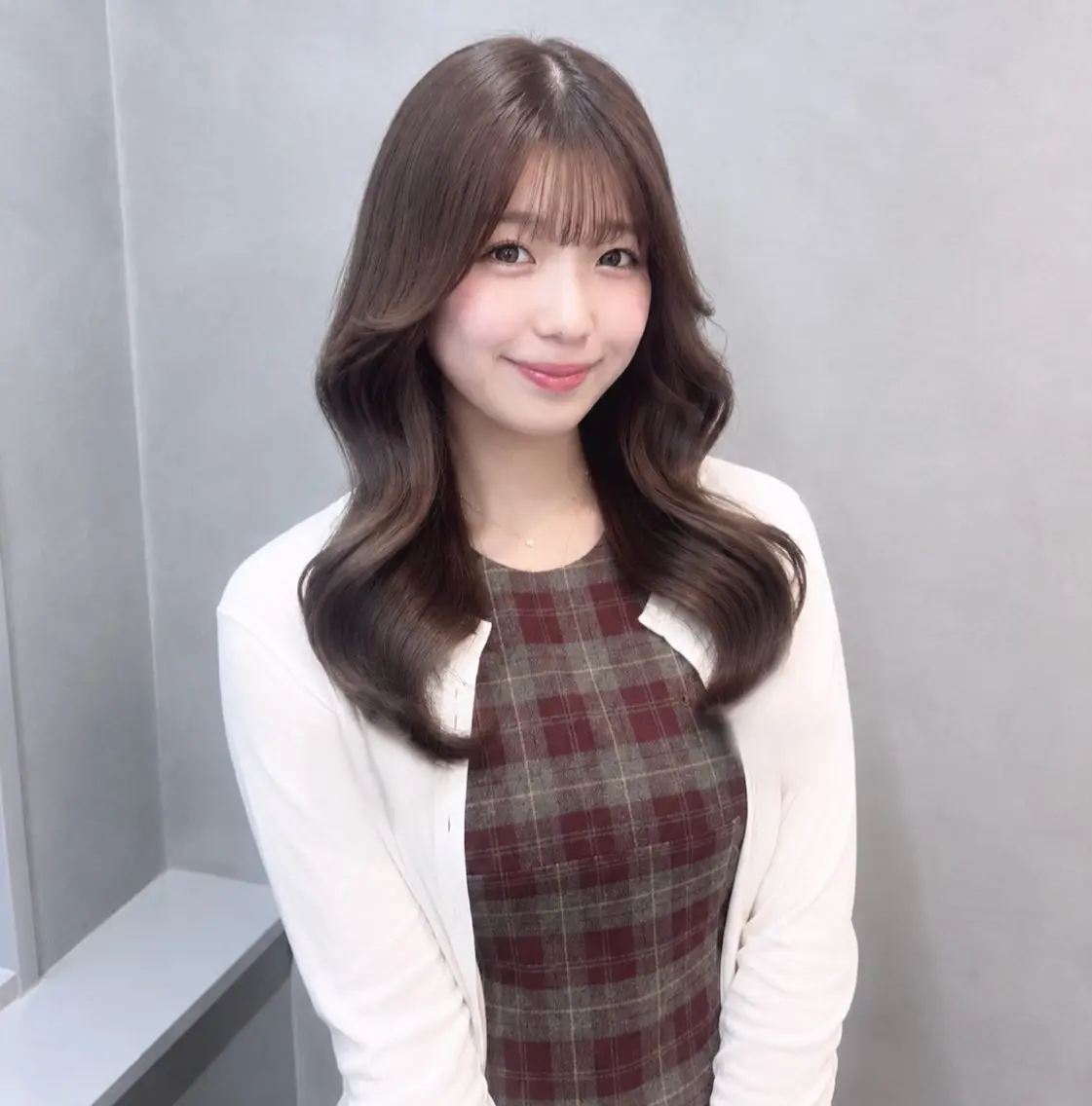 ロング カラー ブラウンカラー チョコレートブラウン ヘアカラー トリートメント girly上品ヘア 🎀/ベージュikuのヘアスタイル