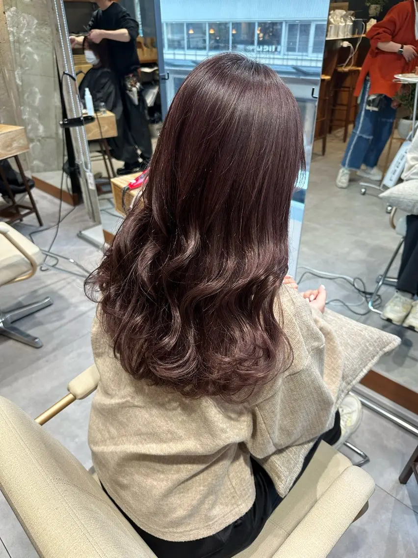 ロング カラー 阪倉 美玲のヘアスタイル