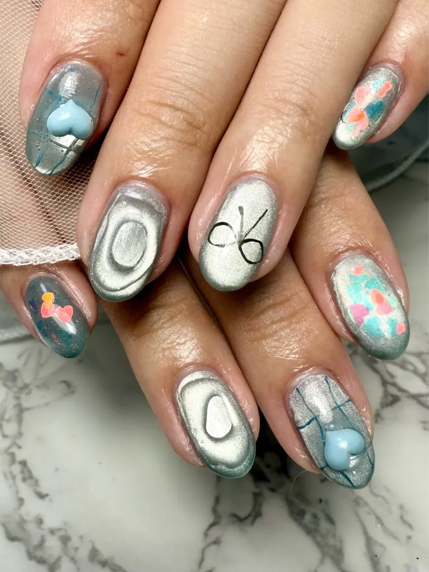 ネイル アートネイル チークネイル フレンチネイル 氷ネイル・うるうるネイル キラキラネイル Mai’s nailのネイルデザイン