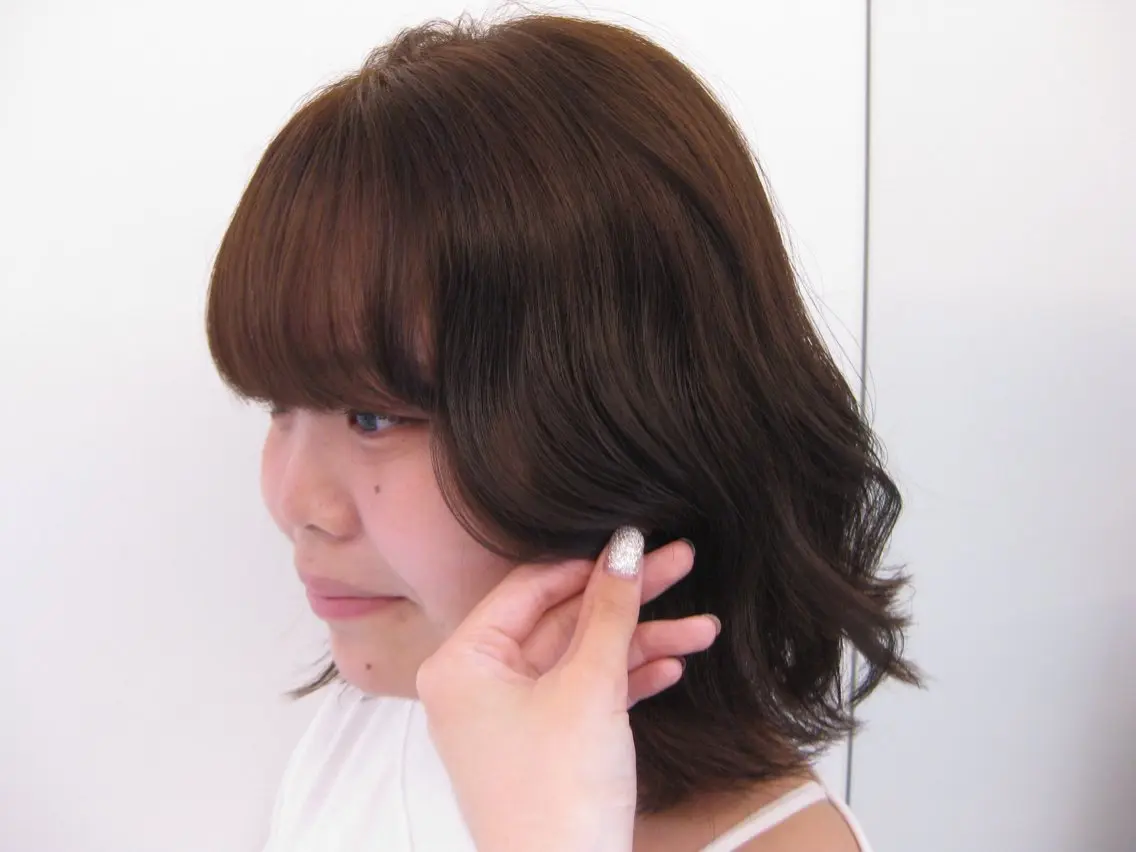 ミディアム カラー ヘアカラー MONA kureaのヘアスタイル