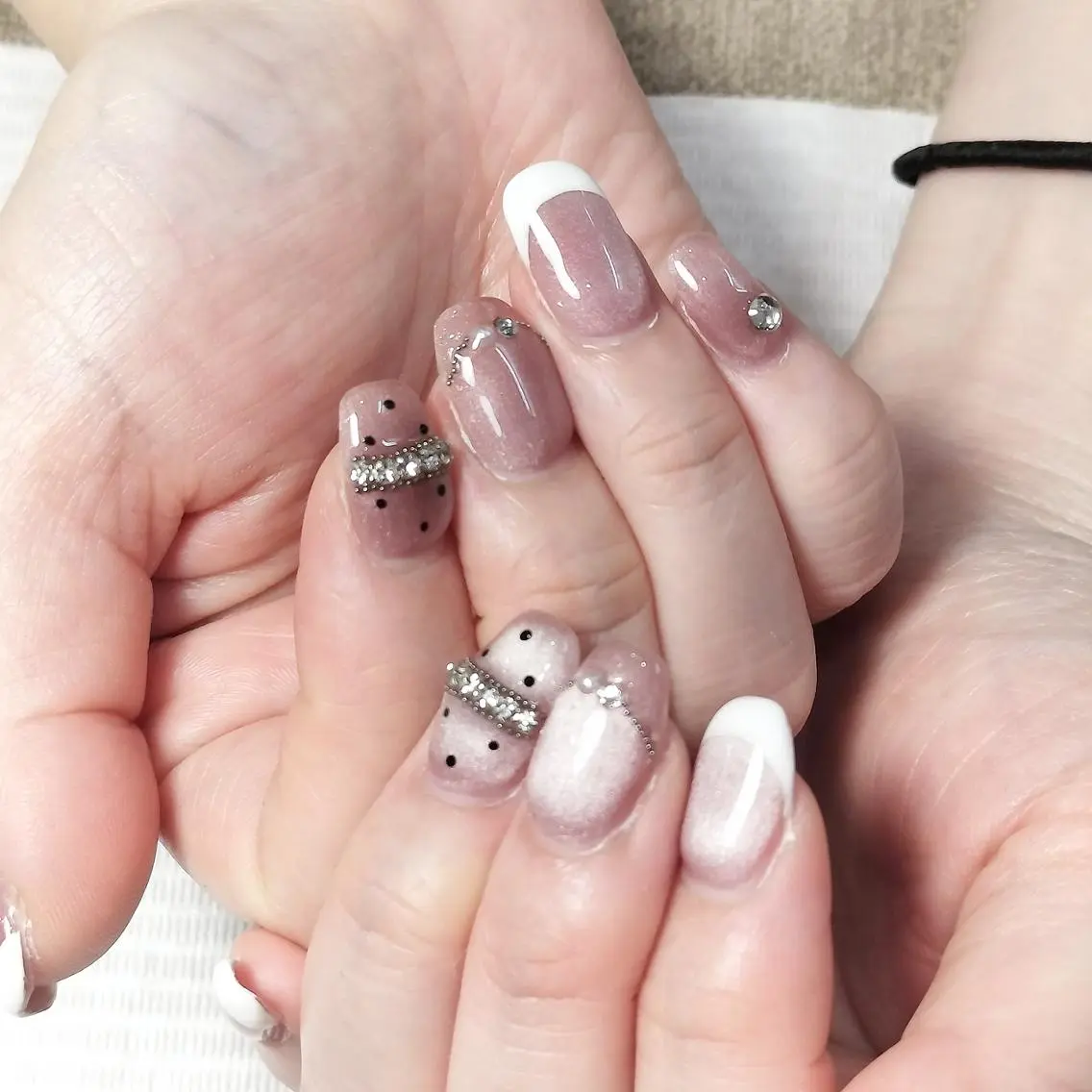 ネイル ハンドネイル 桃子 Nail高円寺のネイルデザイン