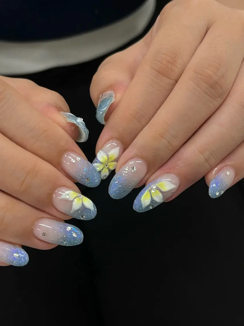 ネイル ハンドネイル schon 🎀saraのネイルデザイン