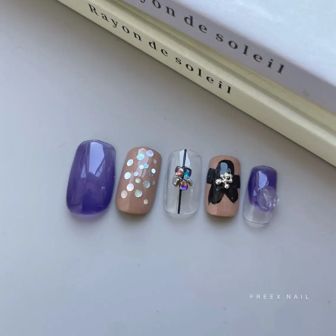 ネイル ハンドネイル ハンドケア freex nail /ニュアンス/個性派のネイルデザイン