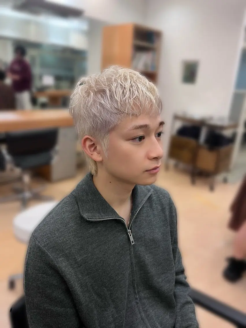 カラー メンズ ベージュカラー ホワイトベージュ 💠つたふうか/ 韓国/メンズヘア💠のヘアスタイル