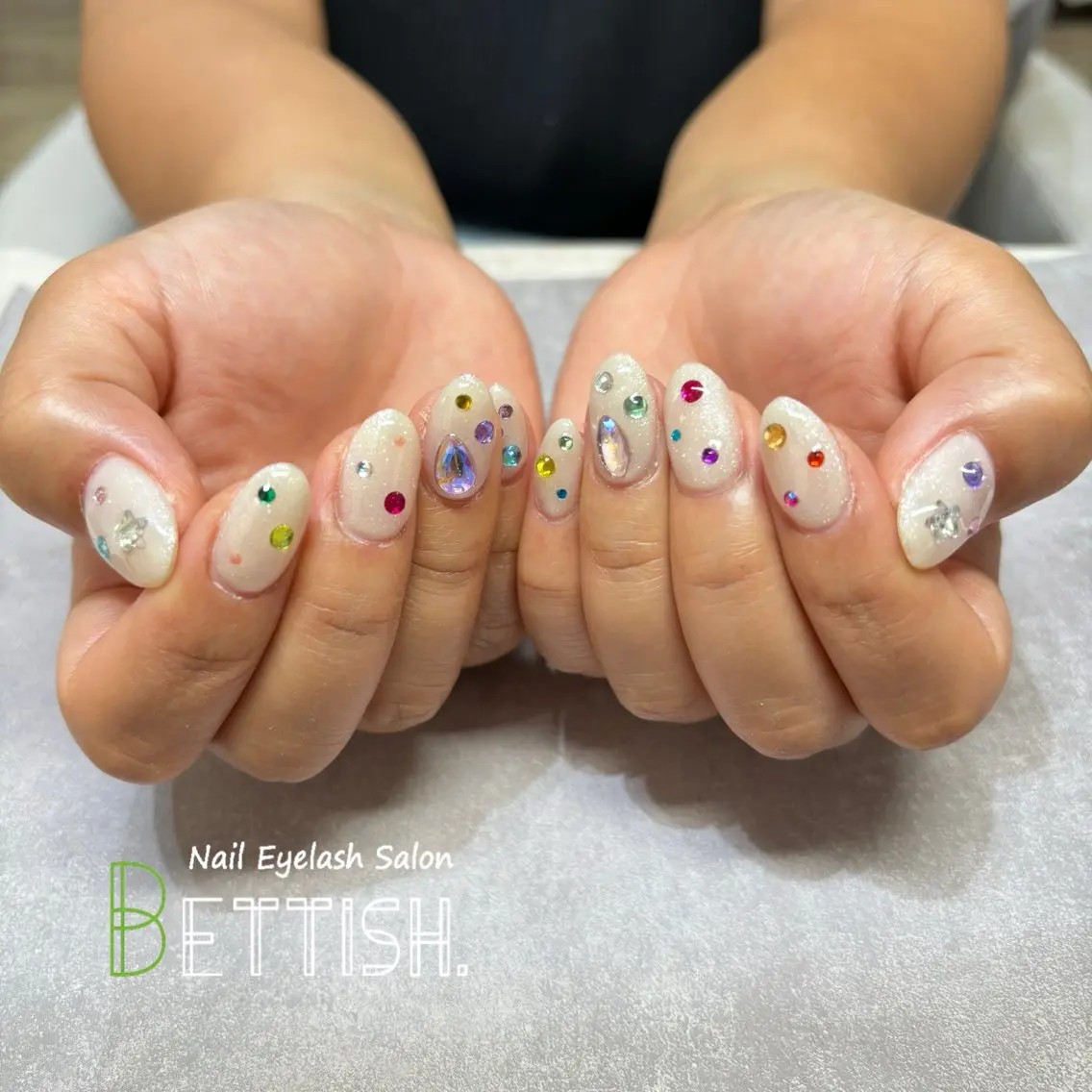 ネイル ハンドネイル NiuShe SERIのネイルデザイン