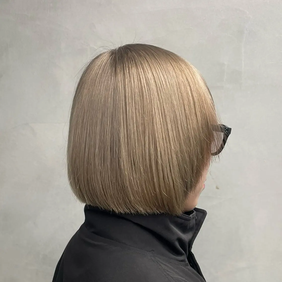 セミロング カラー ヘアアレンジ fifth 石川 凪のヘアスタイル