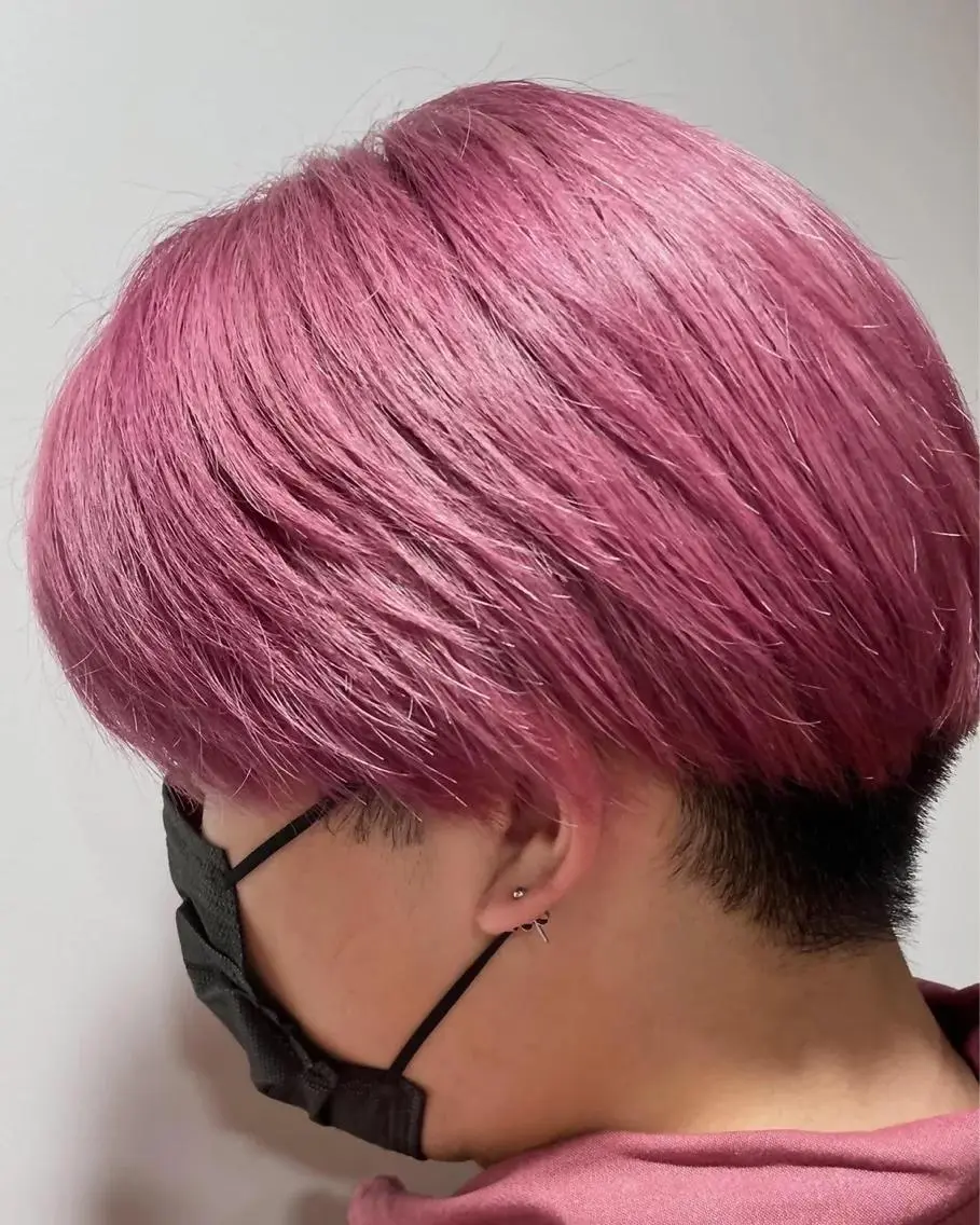 【男性限定ダブルカラー🫧】⭐️ブリーチ+カラー⭐️※後ろ耳下半分刈り上げしている方のみの写真