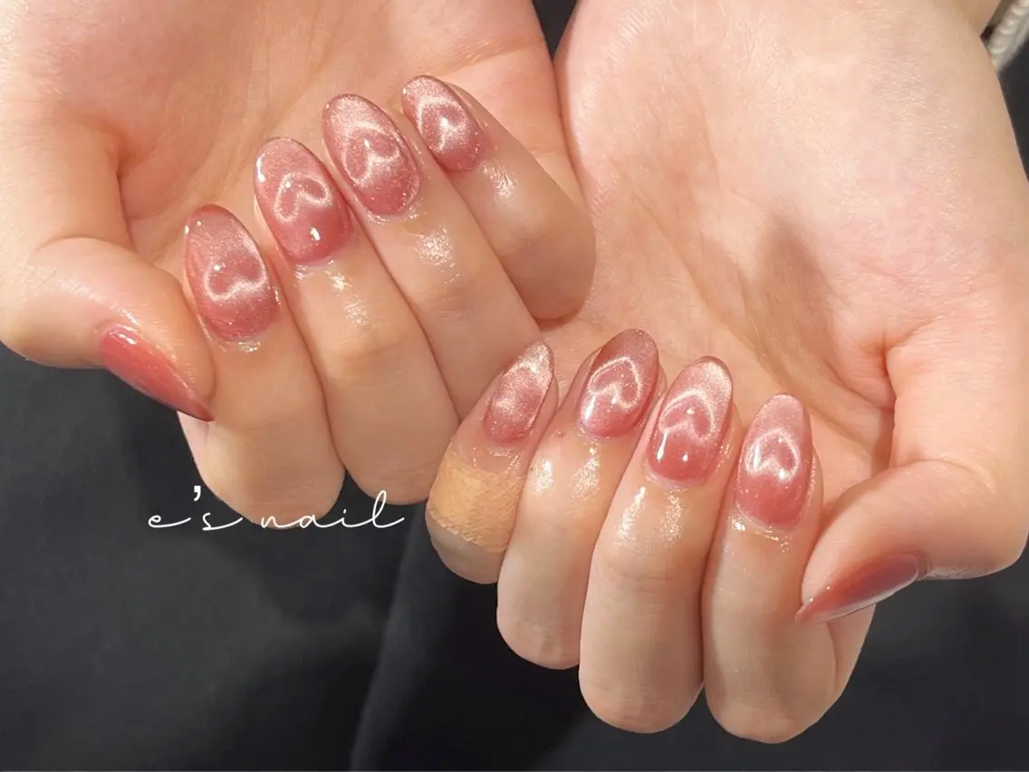 ネイル ハート ハンドネイル ハンドケア e’s nail Lumièreのネイルデザイン