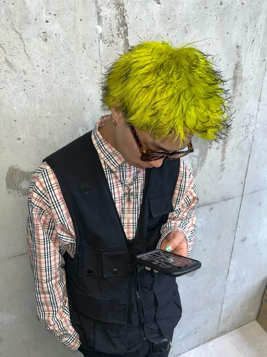 カラー Alma four /モリモト スズカのヘアスタイル