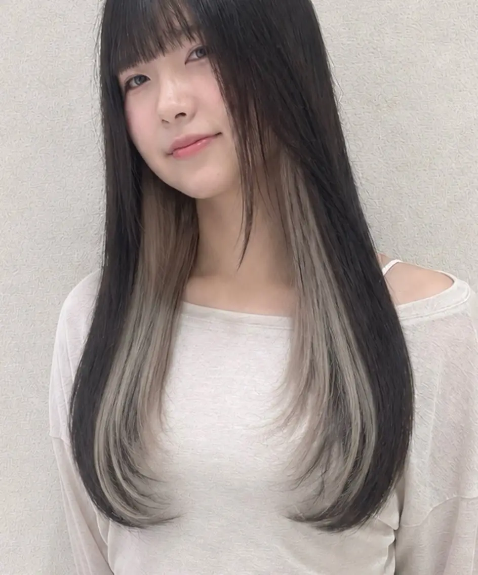 カラー ヘアカラー 前田 彩良のヘアスタイル