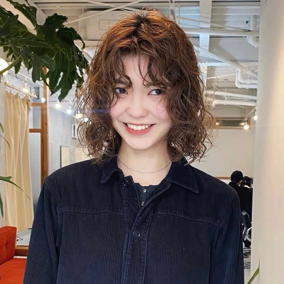ミディアム 石井 太陽のヘアスタイル