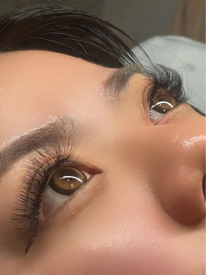 ボリュームタイプマツエク 6Dタイプ✨(66〜)の写真