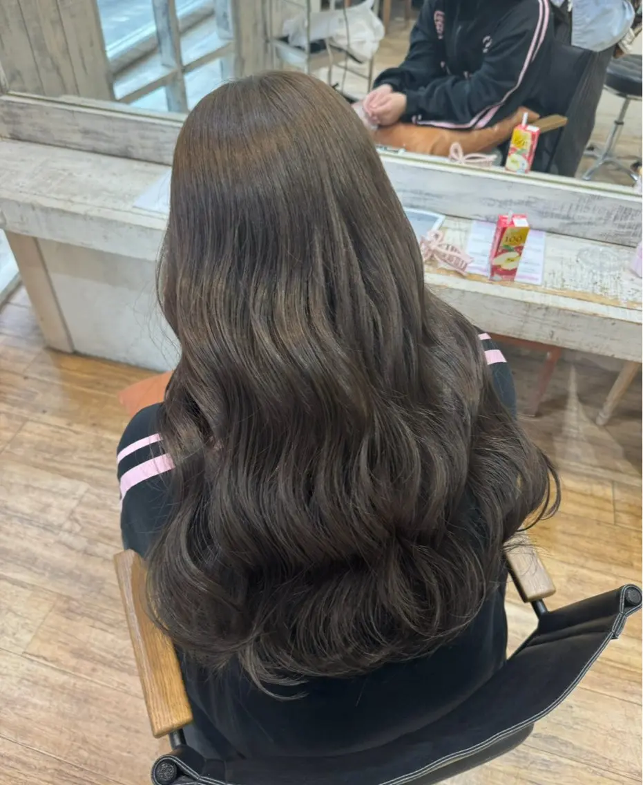 カラー Defi【梅田】 Hinataのヘアスタイル