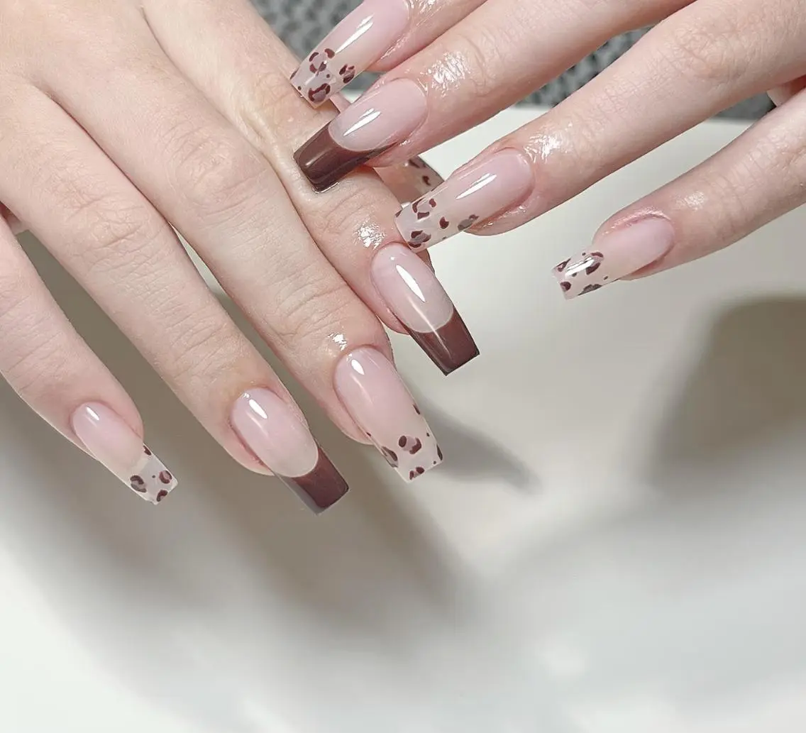 ネイル ハンドネイル ハンドケア 🍑 momo_nailのネイルデザイン
