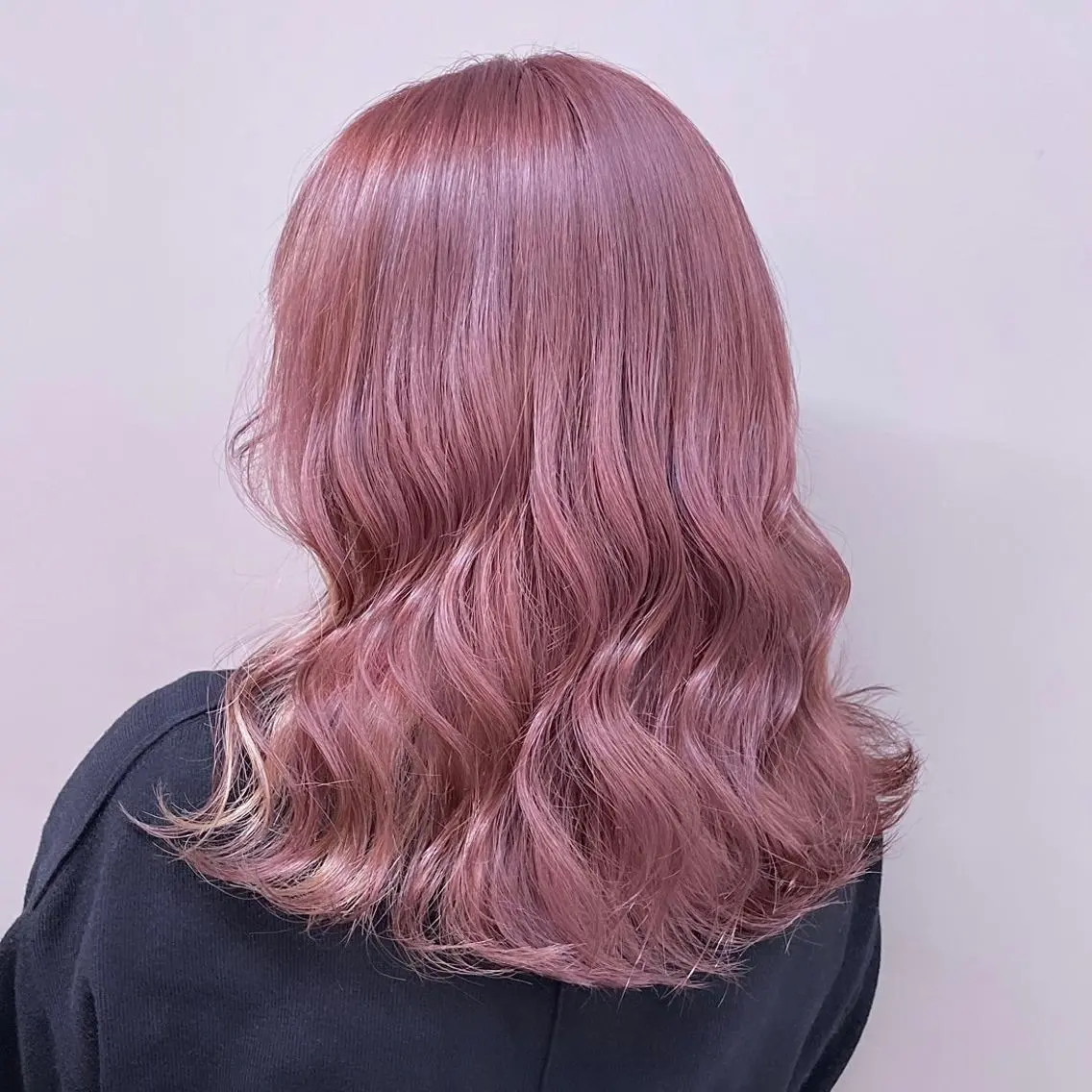 セミロング カラー 🩰透明感カラー♡ UTA🩰のヘアスタイル