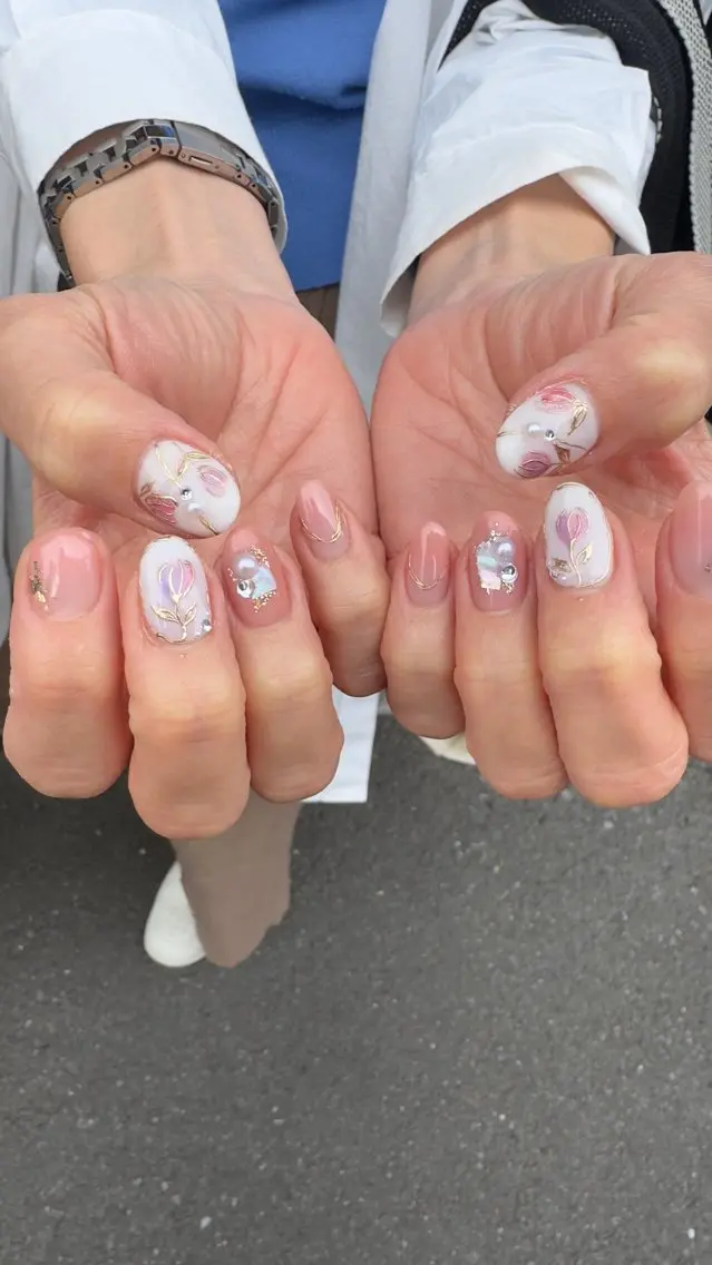 ネイル フラッシュネイル 韓国ネイル ラメ(グリッター) ラメグラデーション マグネットネイル ハンドネイル MH_ Nailのネイルデザイン